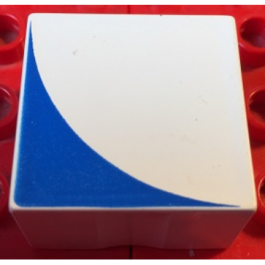 white duplo tile 2 x 2 x 1 with shape blue inverse quarter circle pattern