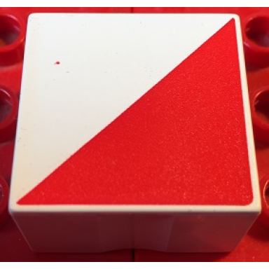 white duplo tile 2 x 2 x 1 with shape red right triangle pattern