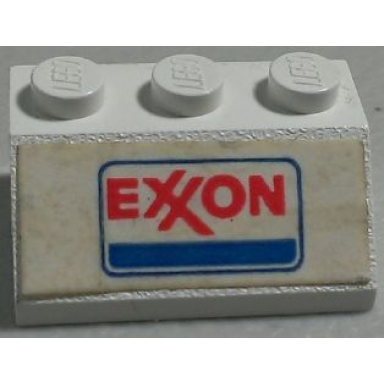 white slope 45 2 x 3 with ï»¿exxon logo pattern sticker - set 554