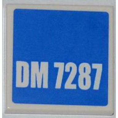white tile 2 x 2 with dm 7287 on blue background pattern sticker - set 7287