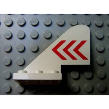 white tail with rounded top with 3 red chevrons pattern on both sides