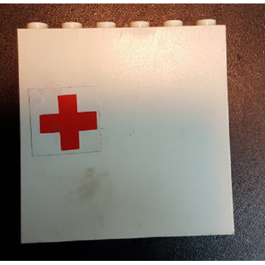 white brick 1 x 6 x 5 with red cross pattern sticker - set 231-1