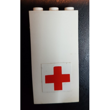 white brick 1 x 3 x 5 with red cross pattern sticker - set 231-1