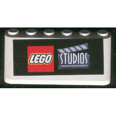 white windscreen 2 x 6 x 2 with lego studios pattern sticker - set 3425