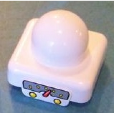white primo plate 1 x 1 with plates with water pump pattern