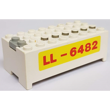 electric 9v battery box small without battery cover with red ll-6482 on yellow background pattern
