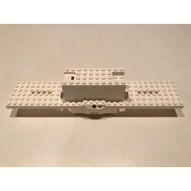 white electric train 9v rc train base 6 x 30 with ir receivers and battery compartment
