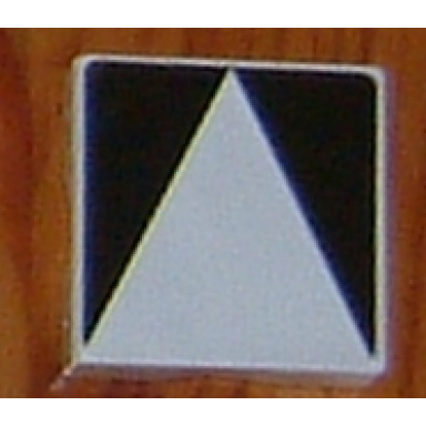 white duplo tile 2 x 2 with shape black inverse isosceles triangle pattern