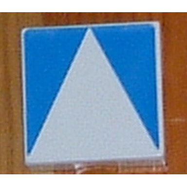 white duplo tile 2 x 2 with shape blue inverse isosceles triangle pattern