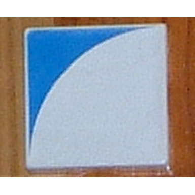 white duplo tile 2 x 2 with shape blue inverse quarter circle pattern
