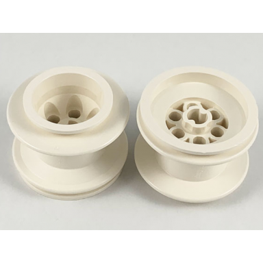 white wheel 43.2 x 28 balloon small