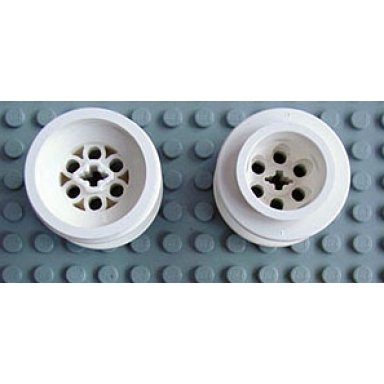 white wheel 43.2 x 28 balloon small with axle hole shape