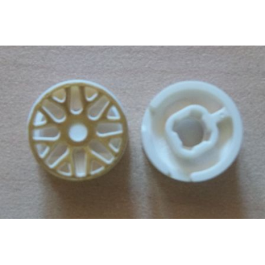 white wheel 11mm d x 6mm with 8 y spokes with gold outline pattern