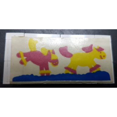 white stickered assembly 6 x 2 x 2 1 3 with 2 horses pattern sticker - set 271-1 - 2 brick 1 x 1 2 brick 1 x 2 1 brick 1 x 4 1 brick 1 x 6 4 tile 1 x 2 without groove