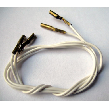 white electric wire 4.5v with four metal 1-prong connectors 48 studs long