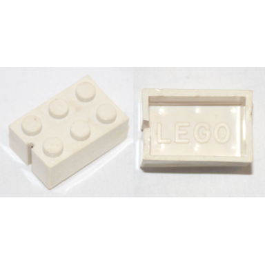 white brick 2 x 3 without bottom tubes slotted with 1 slot