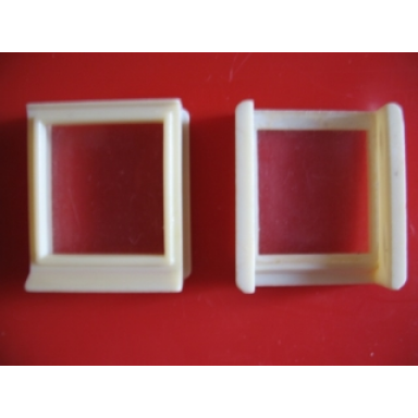 white window 1 x 3 x 3 with glass for slotted bricks