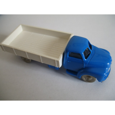 ho scale bedford flatbed indicators on front