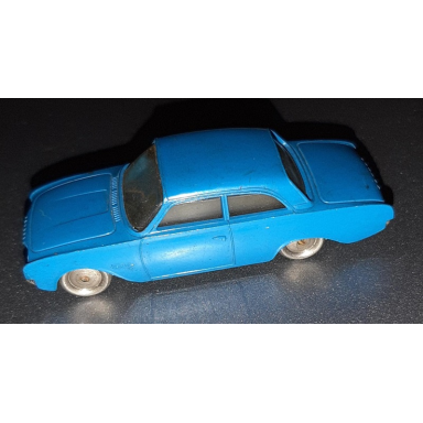 blue ho scale ford taunus 17m