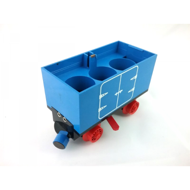 blue train battery box car with two contact holes red switch lever blue and red magnets and red wheels with hinged doors pattern on both sides stickers - set 7720