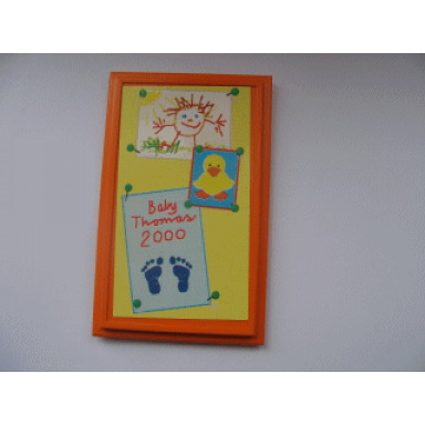 orange scala wall panel 6 x 10 with baby thomas 2000 and drawings pattern sticker - set 3152