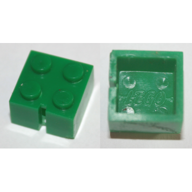 green brick 2 x 2 without bottom tubes slotted with 1 slot