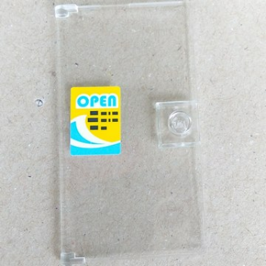 trans-clear door 1 x 4 x 6 with stud handle with open wave and black rectangles on yellow sign pattern sticker - set 41315