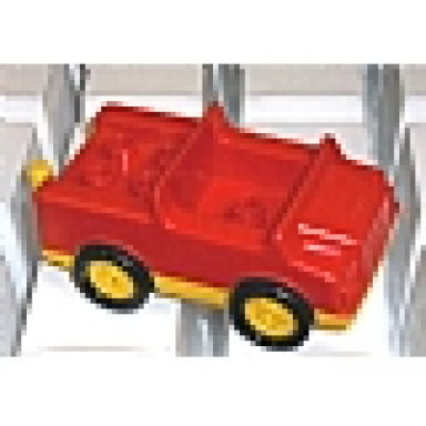 red duplo car with 2 x 2 studs in bed 1 stud in cab and yellow base