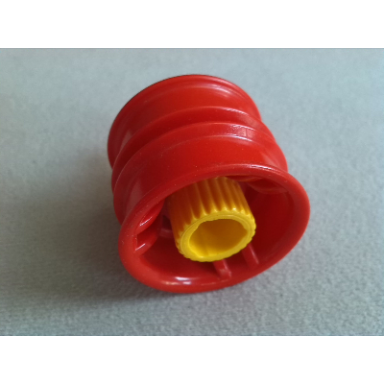 red duplo toolo wheel with action wheeler screw