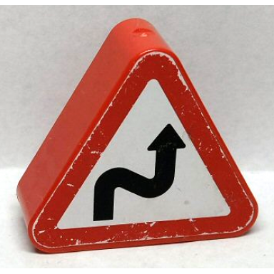 red duplo brick 1 x 3 x 2 triangle road sign with curved road pattern sticker - set 9211