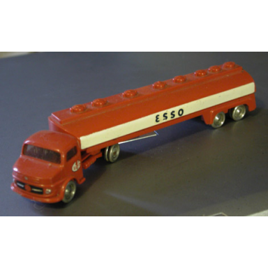 red ho scale mercedes tanker with esso pattern