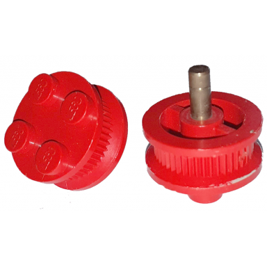red wheel with 4 studs and metal axle - inner side supports traction teeth