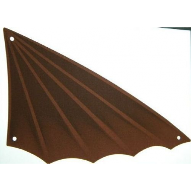 cloth sail triangular 18 x 34 with winged edge and dark brown pattern