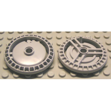 light bluish gray technic disk 5 x 5 - notched with pin