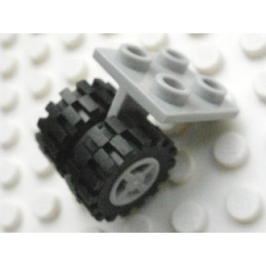 light bluish gray plate modified 2 x 2 thin with dual wheels holder - split pins with light bluish gray wheels and black tires 4870 4624 3641
