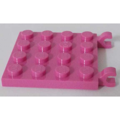 dark pink plate modified 4 x 4 with 2 open o clips horizontal grip