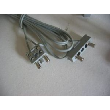 electric wire 12v 4.5v with male squared wide short connector and male squared narrow long connector 96 studs long