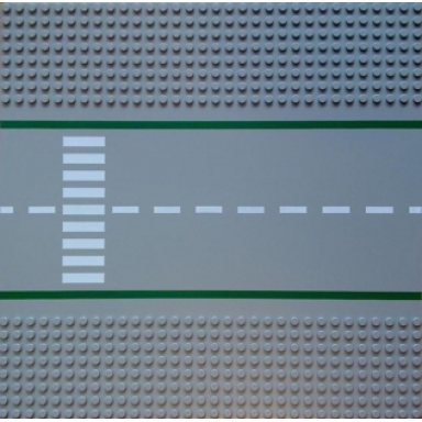 baseplate road 32 x 32 8-stud straight with street with green lines and white crosswalk pattern