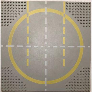 light gray baseplate road 32 x 32 9-stud landing pad with yellow circle 1-way lines pattern