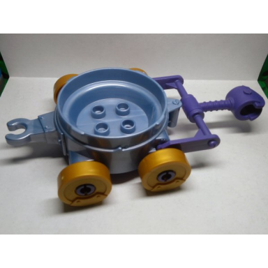 pearl sand blue duplo cart with wheels and pincer