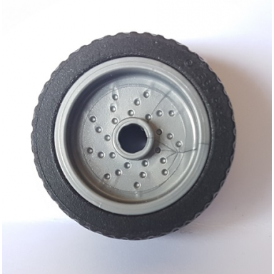 flat silver wheel 18mm d x 12mm with pin hole and stud dotted brake rotor lines with black tire 24 x 12 low 66727 18977