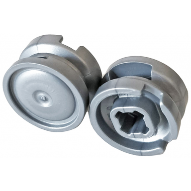 flat silver wheel 11mm d x 6mm with smooth hubcap