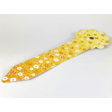 clikits paper bookmark with hole with flowers and spots on orange gradient background pattern