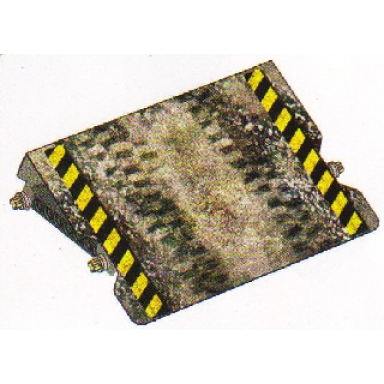 paper plastic laminated ramp with black and yellow danger stripes and tire tracks for set 8165 84605 4540612
