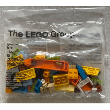 parts for the book of bedtime builds included in book 9780241364567 polybag