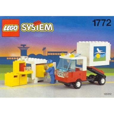 airport container truck