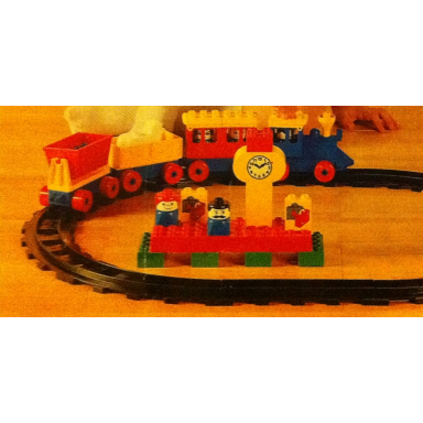 train set with station