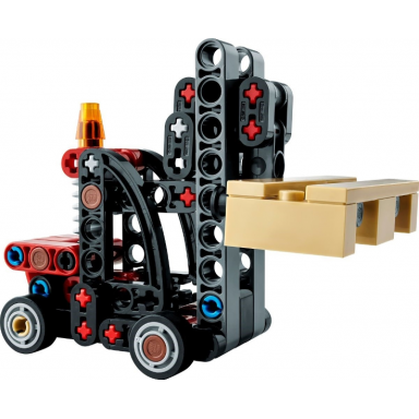 forklift with pallet polybag