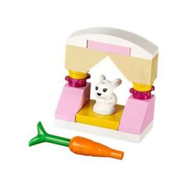 advent calendar 2015 friends day 12 - stand with bunny rabbit and carrot