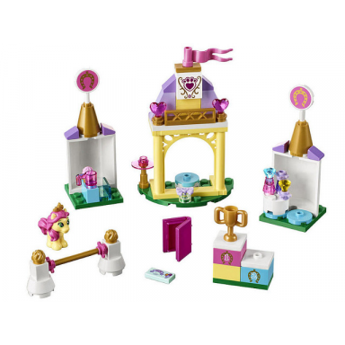petites royal stable